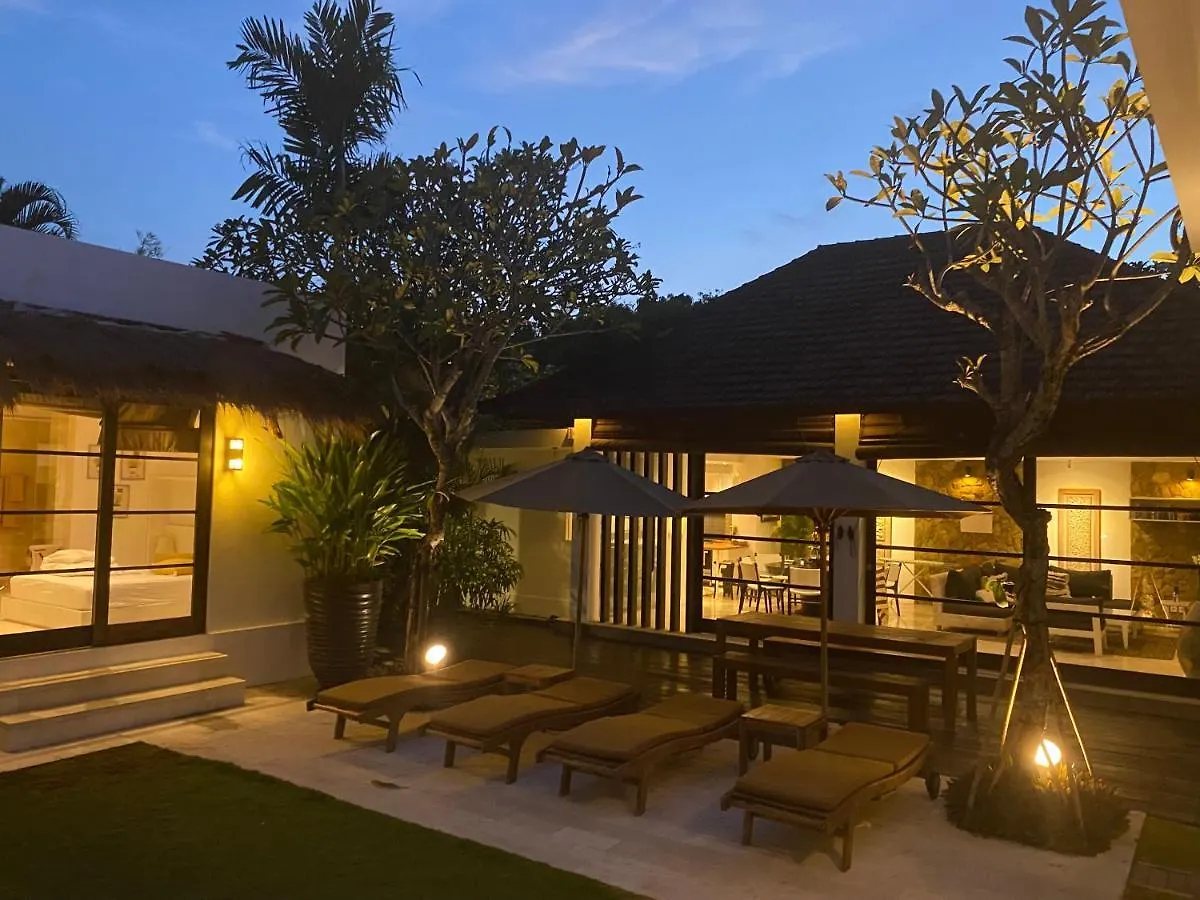 Lotus Luxury Villa Seminyak 0*,