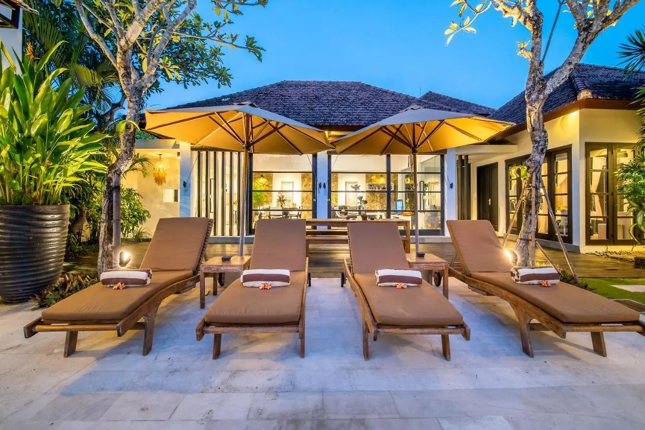 Lotus Luxury Villa Seminyak Indonesia